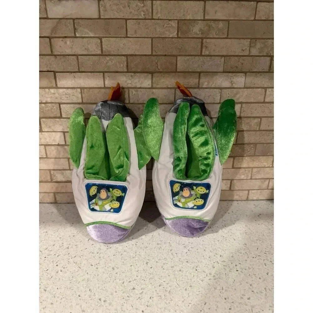 Rare htf Buzz‎ Lightyear Slippers #30